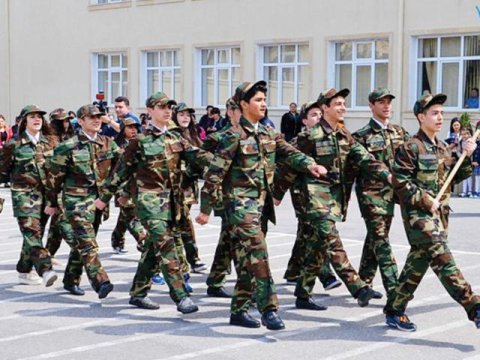 Nazir məktəblərdə hərbi hazırlıq dərslərinin keçirilməsindən danışdı