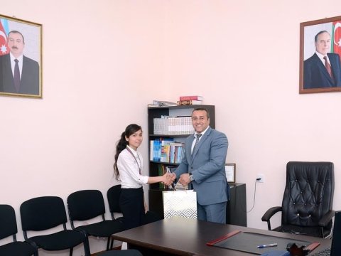 Rayon Təhsil Şöbəsinin müdiri cəbhəyə yollandı 