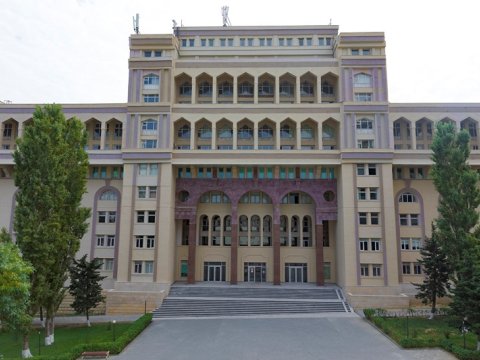 ATU Silahlı Qüvvələrinin Yardım Fonduna 200 min manat ianə edib      
