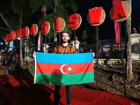 Xaricdəki tələbələrimizin informasiya cəbhəsində layiqli savaşı: Roma, Vyana, Cakkarta aktivləri