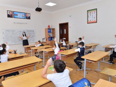 BMT-nin Baş katibi pandemiyanın təhsil sahəsi üçün fəsadları barədə xəbərdarlıq edib