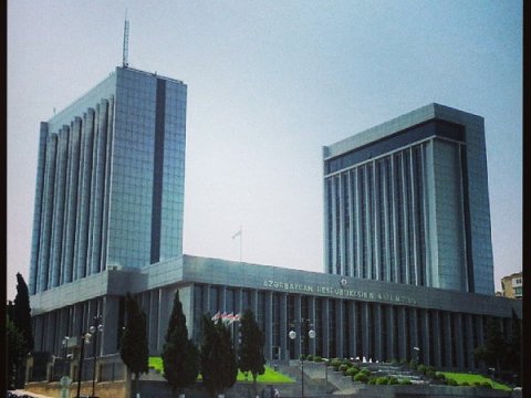 Ali təhsil diplomlarının tanınması proseduru təkmilləşdirildi    