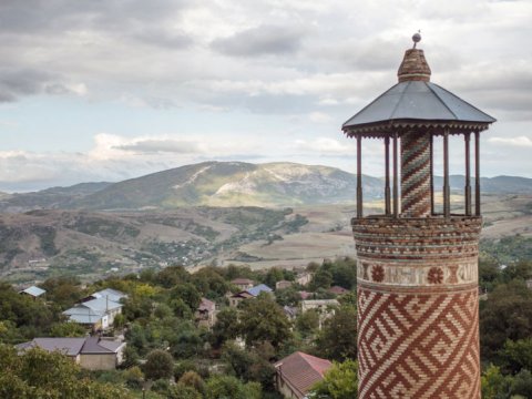 Şuşaya sadiq əbədi məşəllər – Məktəblər və tədris mərkəzləri