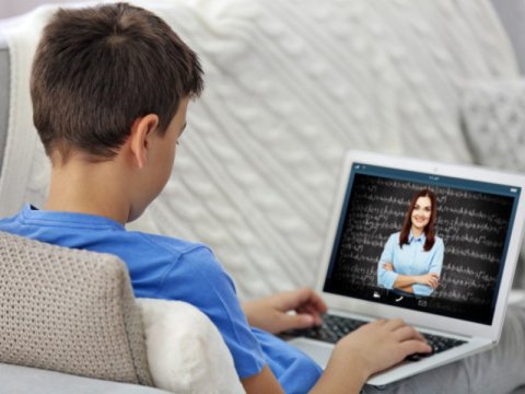 “Virtual məktəb”də əsas texniki problem – Müəllimlər nədə səhv edirlər?