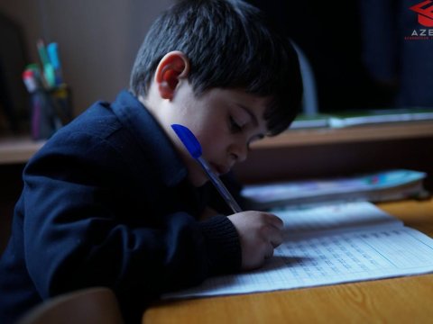  Hərflərin əlyazma qaydaları dəyişdi-Müəllimlərdən ETİRAZ