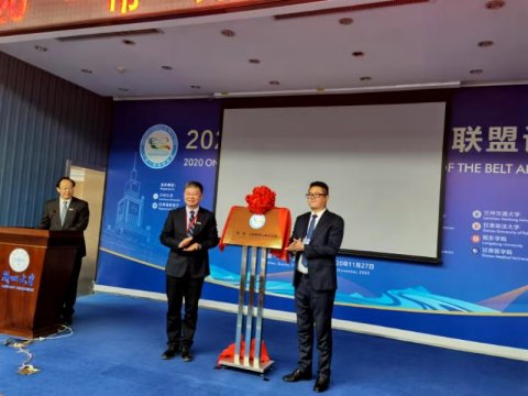 173 universiteti birləşdirən mərkəz ADNSU-da yerləşəcək -FOTO