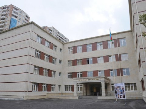 Bakıda məktəb direktoru vəfat etdi  