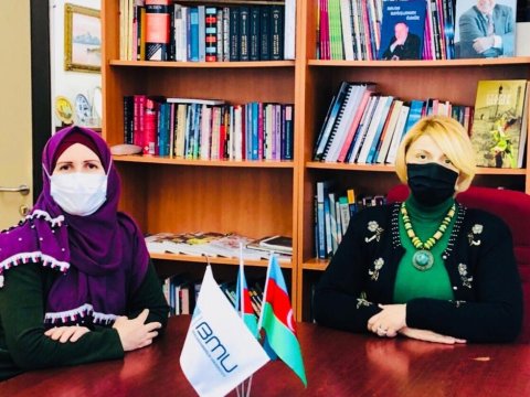 BMU-nun Qadınlar Şurası universitetin məzununa maddi dəstək göstərib