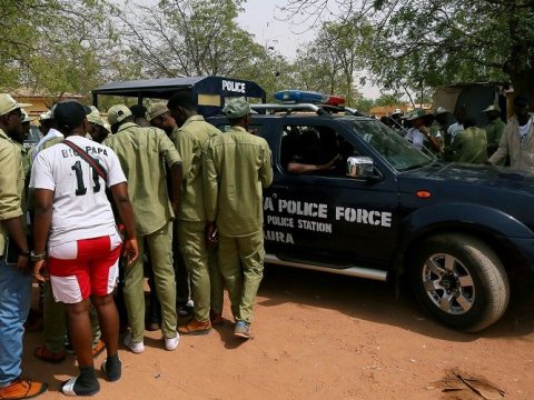 Nigeriyada quldurlar məktəbdən 54 şagirdi qaçırdı