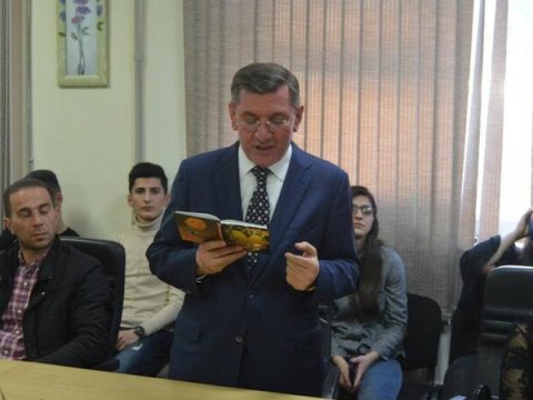 Universitetin şöbə müdiri vəfat etdi - FOTO