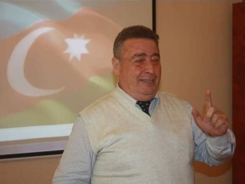 Universitet müəllimi koronavirusdan öldü - FOTO