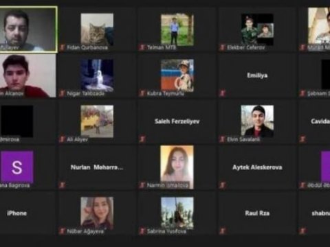UNEC-də “Xaricdə təhsil: imkanlar, şərtlər, tələblər” mövzusunda təlim keçirilib  