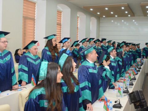 Rektordan etiraz:  “Universitetlərdə bu qədər müəllimə ehtiyac yoxdur”