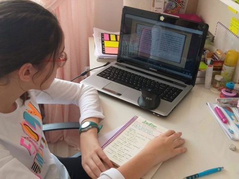 Ötən il orta məktəbləri bitirən məzunların 0,7 faizi attestat almayıb