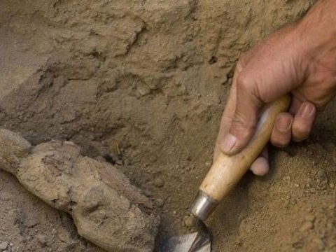 Çində “Vuruşan padşahlıqlar” dövrünə aid məzarlar tapıldı