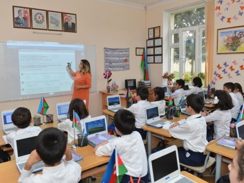 1106 şagirdin valideyni övladını dərsə gətirməkdən İMTİNA ETDİ