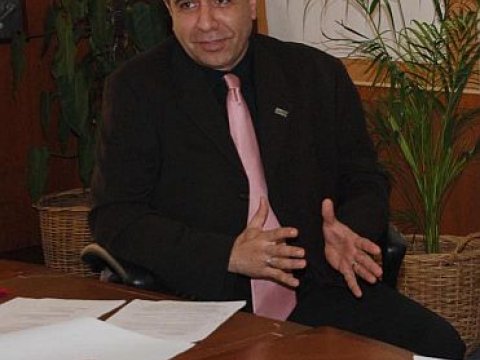  Azərbaycan prezidentindən medal alan həmyerlimiz Afrikada rektor təyin olundu