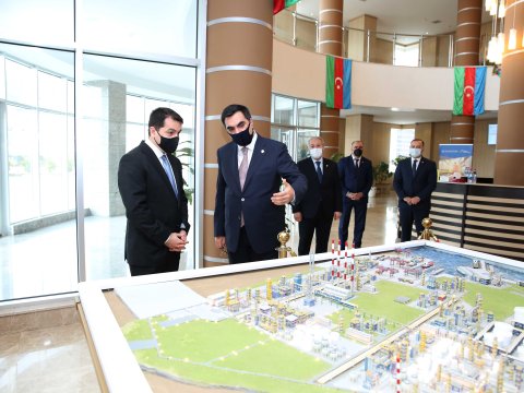 Prezidentin köməkçisi BANM-da - FOTO