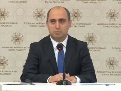 “Bu, şagird nailiyyətini inkişaf etdirmir” – Emin Əmrullayev