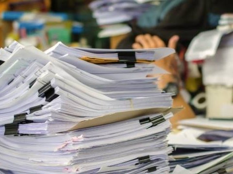 Sinif jurnallarının yazılma qaydası – məktəb sənədlərindəki səhvlər necə düzəldilir?