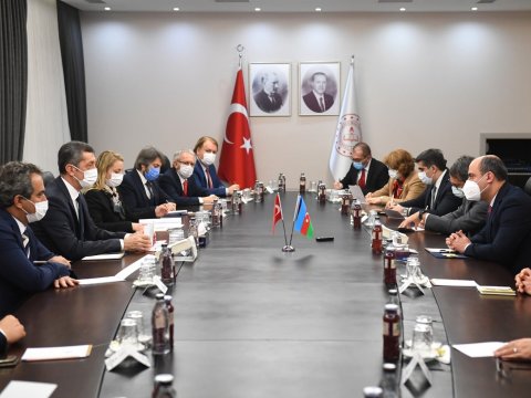 Nazir: Ölkəmizdə Türkiyə təcrübəsinə uyğun peşə məktəbləri qurulacaq