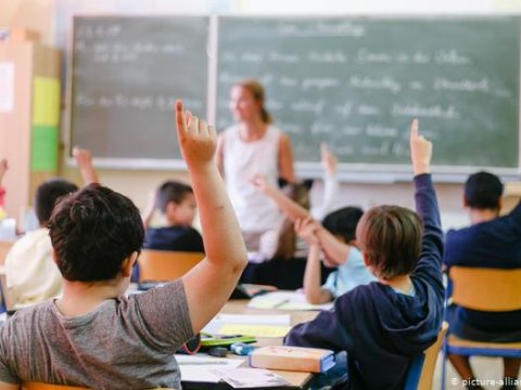 Bavariya məktəblərində islam dərsləri mütləq olacaq  