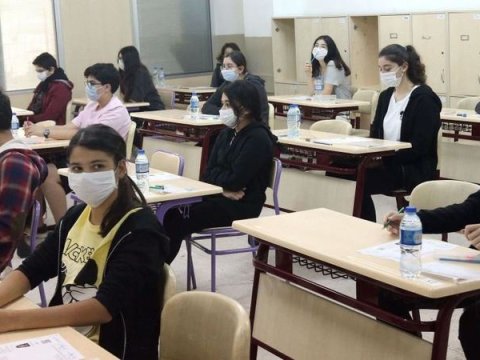 Türkiyədə martın 2-dən məktəblər açılır  