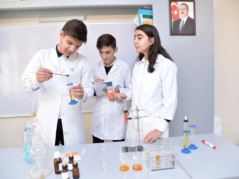 285 məktəbdə “Kiçik Akademiya” fəaliyyət  göstərir - FOTO  