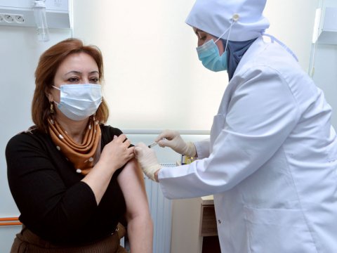 BŞTİ-nin kollektivi vaksinasiya prosesinə qoşulub - FOTO  