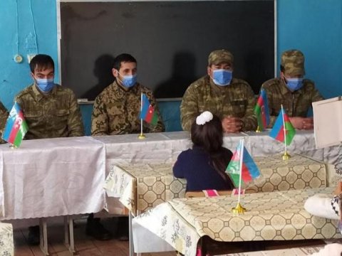 Vətən müharibəsi iştirakçıları şagirdlərlə görüşüb  