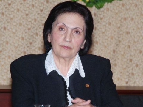 YAP-ın daha bir şurası ləğv edildi: rektor vəzifəsini itirdi  