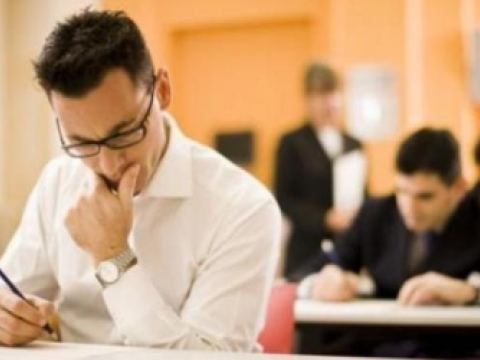 Dövlət qulluğu imtahanında iştirak üçün qeydiyyat elan edilib  