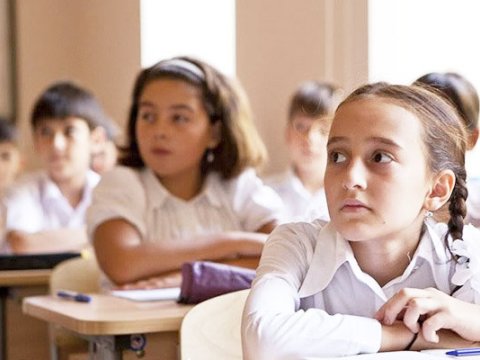 Bakıda daha 3 məktəb distant tədrisə KEÇDİ