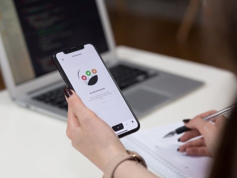 Müəllimlər üçün çox faydalı tədris proqramları, mobil tətbiqlər – İndi endirin  və faydalanın