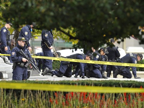 Kanadada kitabxanaya törədilən hücumda 6 nəfər yaralanıb  