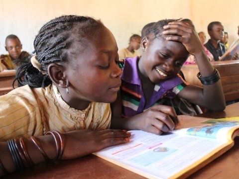 UNESCO: 100 milyondan çox şagird əsas oxu bacarıqlarını mənimsəyə bilməyəcək  