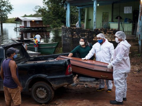 COVID-19-dan ölənlərin cəsədləri məktəb avtobusları ilə daşınacaq