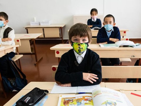 Avropanın bəzi ölkələrində məktəblər bağlanır