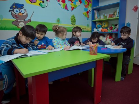 Bağçalar bağlanmayacaq - RƏSMİ