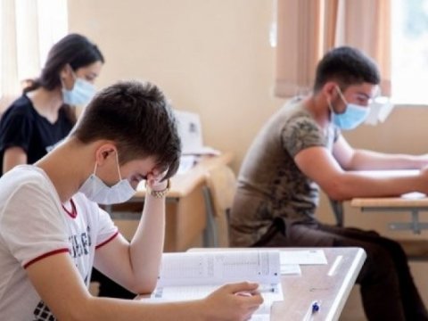 Sabahdan tam orta təhsil səviyyəsi üzrə buraxılış imtahanlarına başlanılır