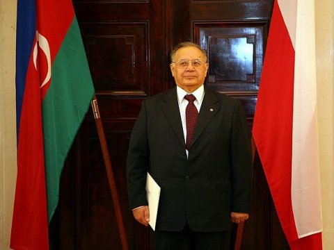 Həsən Həsənov Kembric Universitetində çıxış edəcək  