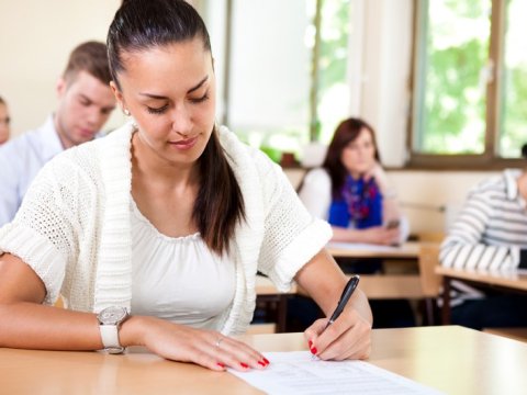 DİM bu gün 8 124 şagird üçün buraxılış imtahanı keçirir