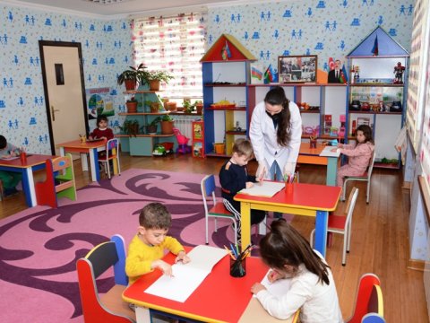 Bağçalarda 2 milyonluq yeyinti ilə bağlı rəsmi CAVAB  