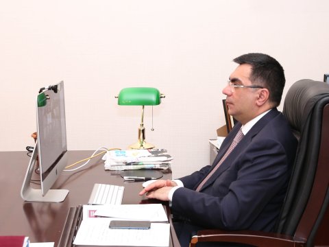 “Texnoloji  inqilaba  qoşulmaq  üçün  elementar  problemləri  həll  etməliyik”-Rektor Elmar Qasımov