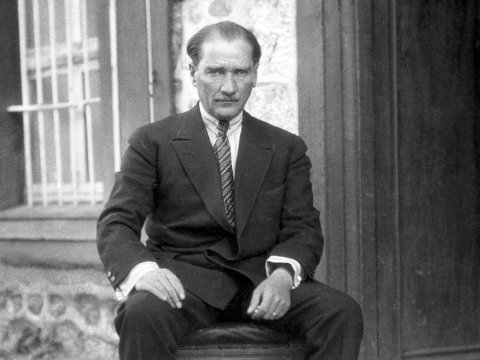 Dünya tarixində böyük iz buraxmış 9 məşhur müəllim-ARAŞDIRMA  