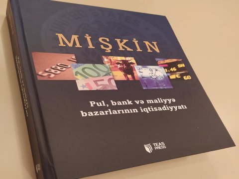 BMU-nun əməkdaşlarıkitab tərcüməsi layihəsində uğurla iştirak ediblər