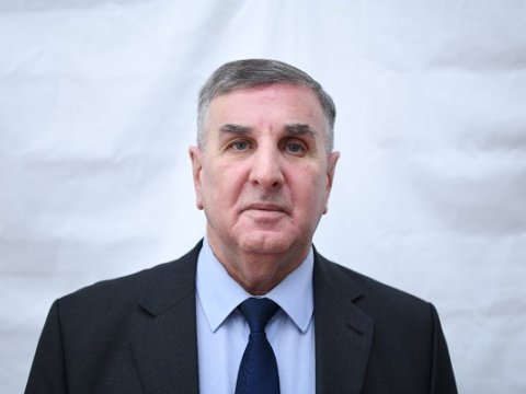 ADNSU-nun dosenti koronavirusdan vəfat etdi  