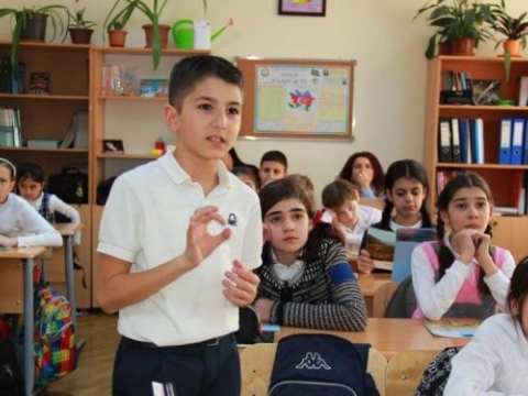 Məktəblinin davranış QAYDALARI