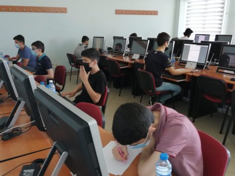 BMU-da “Beynəlxalq İnformatika Olimpiadası”nın Azərbaycan milli komandasına seçim turu keçirilib  