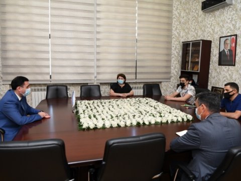 Azərbaycan Dövlət Neft və Sənaye Universitetində çempion tələbə ilə görüş